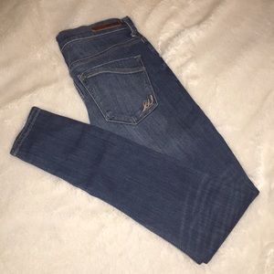 Express Mid Rise Jeans